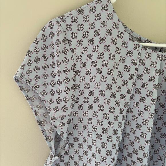 NWT Gilli Floral Top Career Work Wear Size XL - Picture 5 of 9